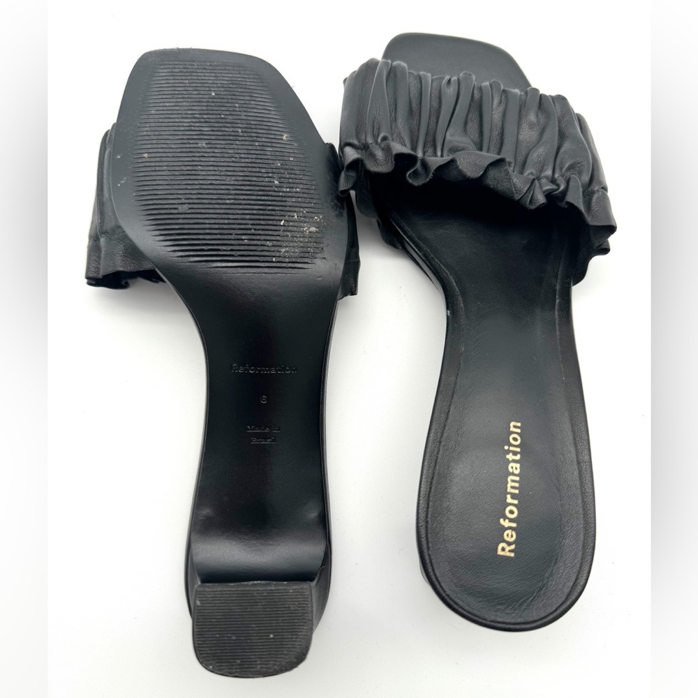 Reformation Black Ruffled Mules - Picture 10 of 10